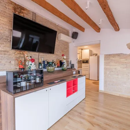 Apartmán Atic La Llotja *