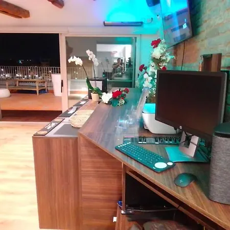 Atic La Llotja Тортоса