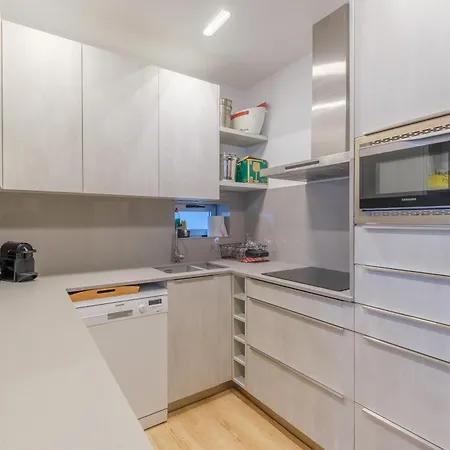 Atic La Llotja Apartamento